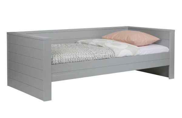 Hoorns Světle šedá borovicová postel Koben se zvýšeným okrajem 90x200 cm  - Výška73 cm- Šířka 219 cm