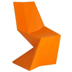 VONDOM Oranžová plastová jídelní židle VERTEX  - Výška86 cm- Šířka 53 cm
