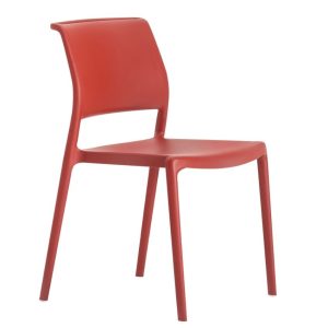 Pedrali Červená plastová jídelní židle Ara 310  - Výška83 cm- Šířka 49