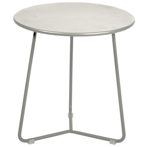 Světle šedý kovový odkládací stolek Fermob Cocotte 34 cm  - Výška36 cm- Průměr 34 cm